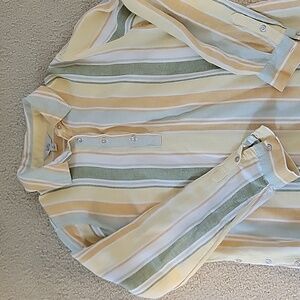 Women's tunic-style shirt